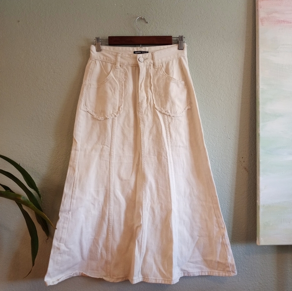 Lovito Off White Denim Mermaid Fairycore Casual Flared Whimsigoth Midi Skirt - Picture 5 of 8